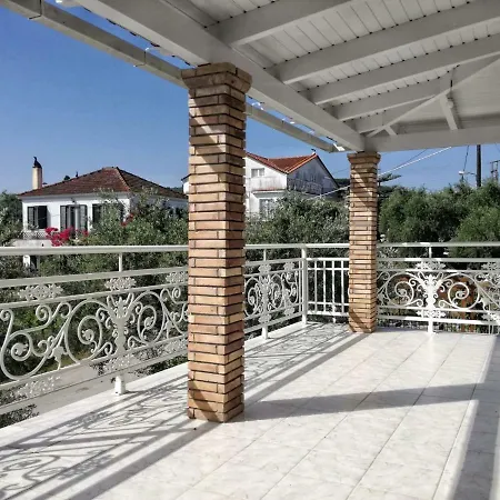 Krystalia House Meson Yerakarion